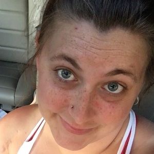 Meet your Posher, Latasha